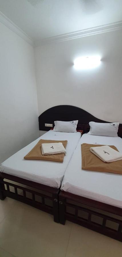 Indraprastha Tourist Home Chottanikara 外观 照片